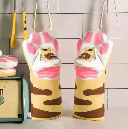 Cat Paw Oven Mittens